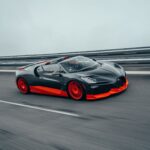 Bugatti Mistral : Le Roadster le Plus Rapide du Monde Avec 282 MPH