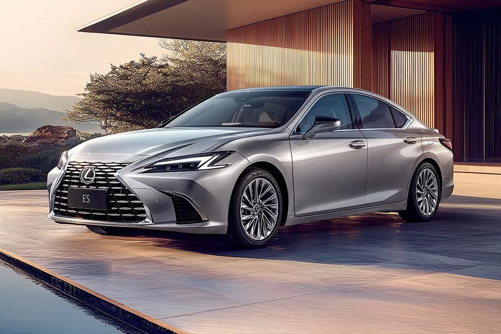 Lexus ES 2025 : Un Design Modernisé pour le Marché Marocain